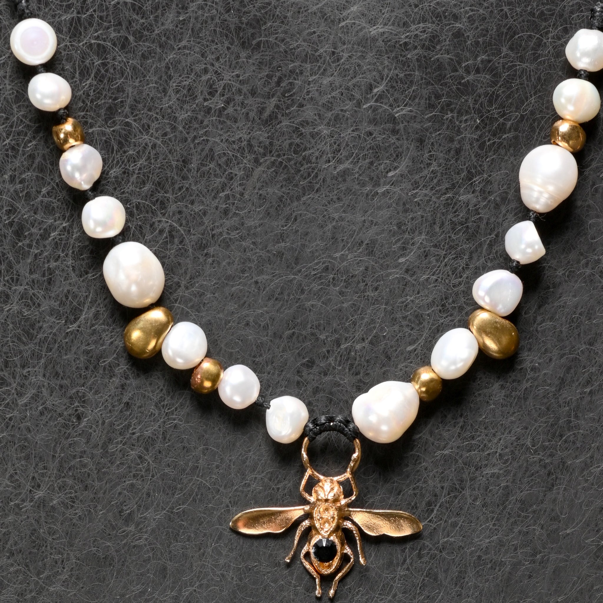 Fly Pearl Necklace