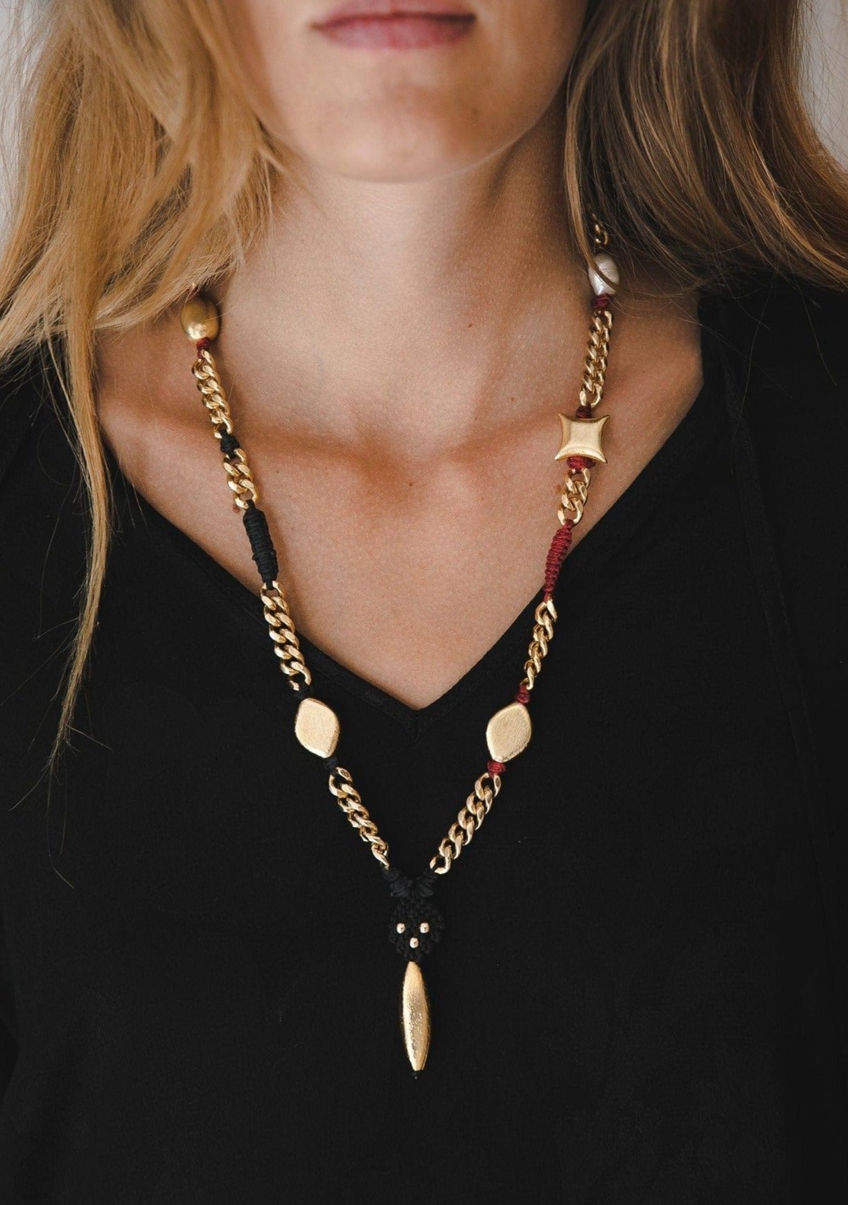 Nice Necklace - Lara Rosnovsky
